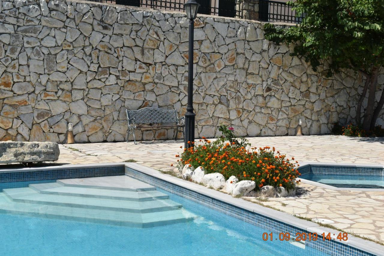 Estate Dafnopanagia Villa Magda Asprogerakata Экстерьер фото